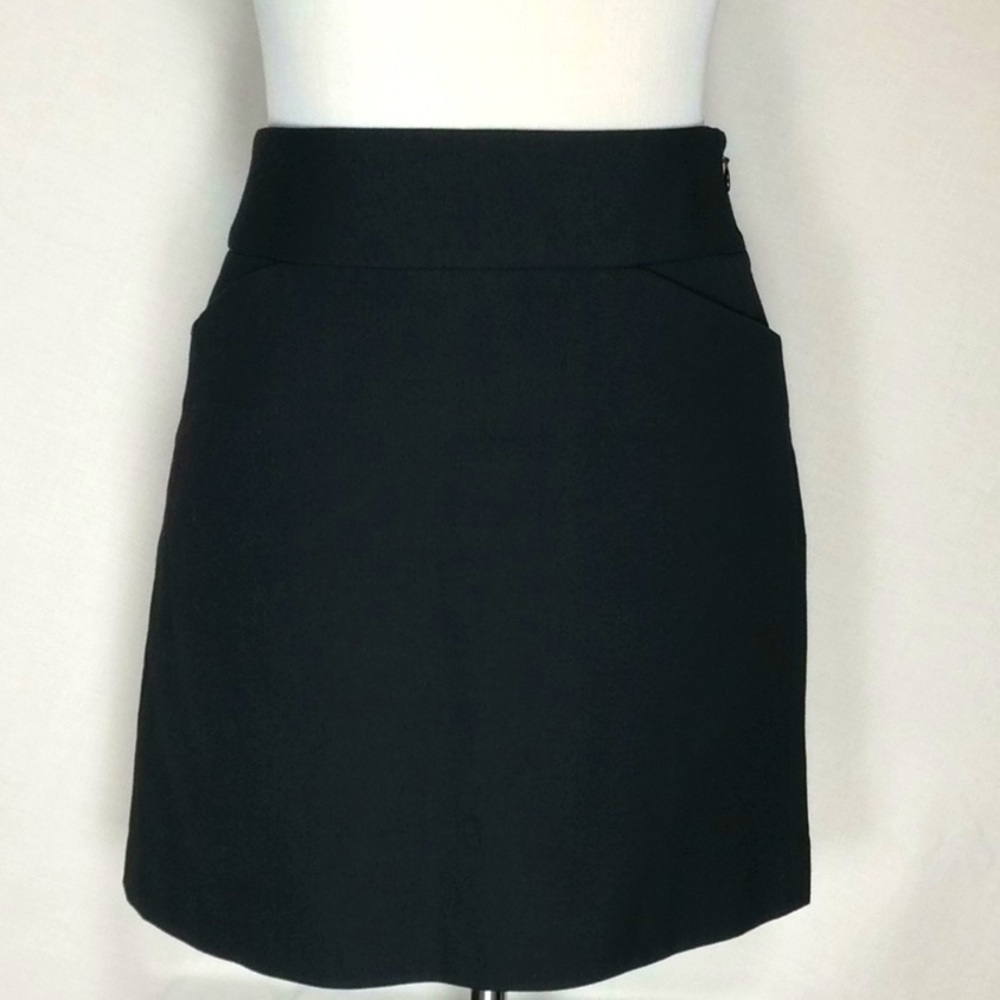 A Mini Skirt w/Pockets!